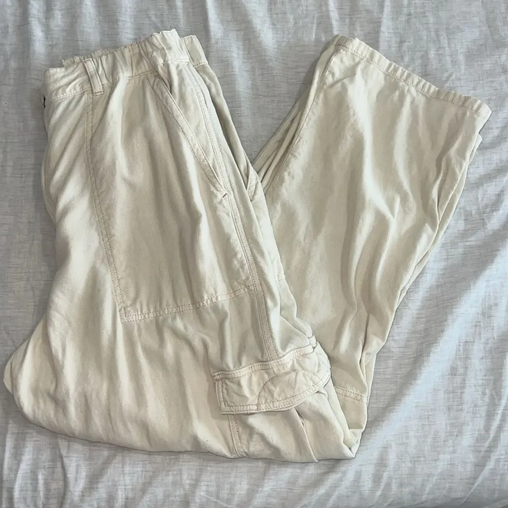 Pilcro Wide-Leg Cargo Pants in Off-White/Cream